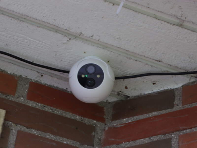 Cam SwitchBot Outdoor Spotlight Camera 2K wireless security AI motion IP65 Local Cloud motion hub 2 contact sensor.JPG